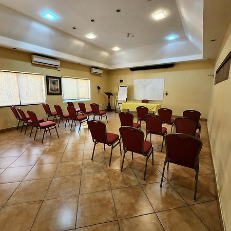 Altamont West Hotel Montego Bay Zewnętrze zdjęcie