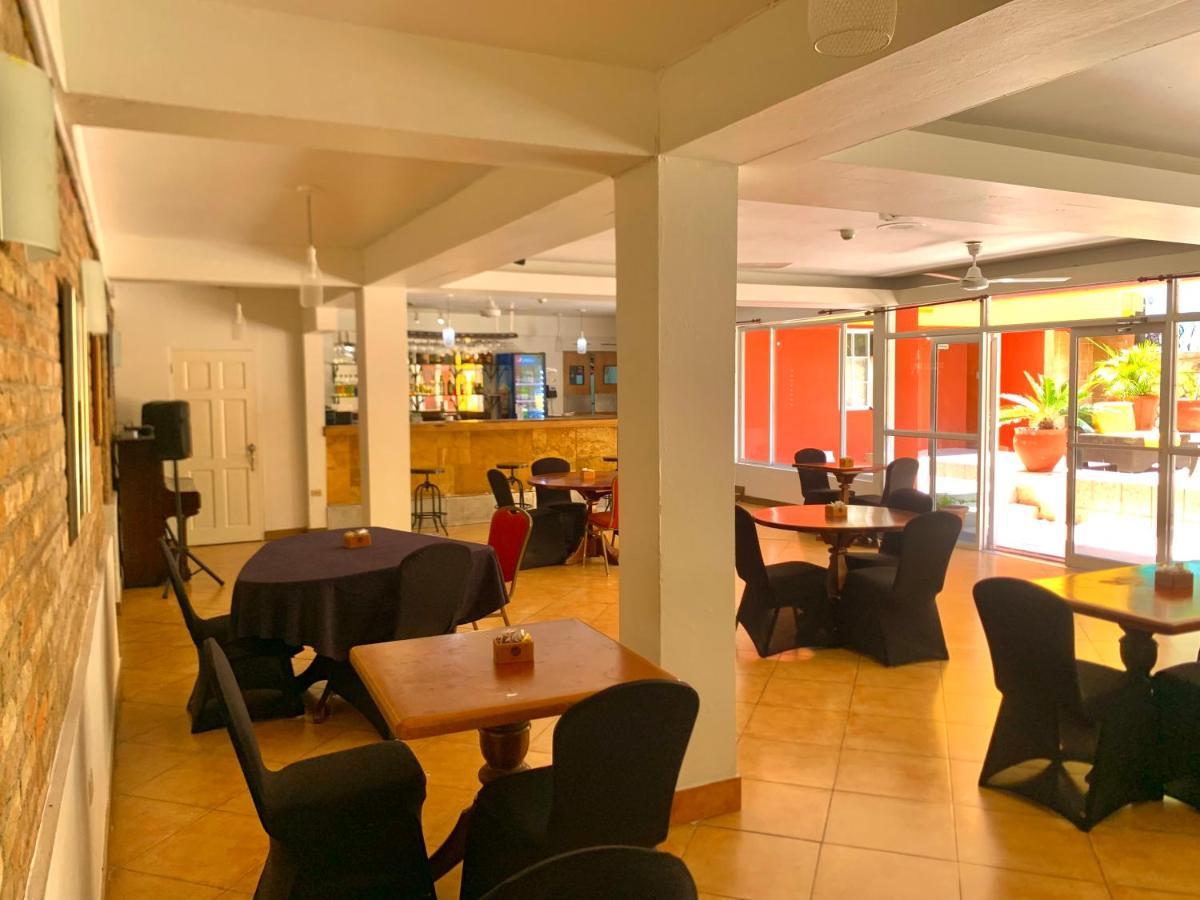 Altamont West Hotel Montego Bay Zewnętrze zdjęcie