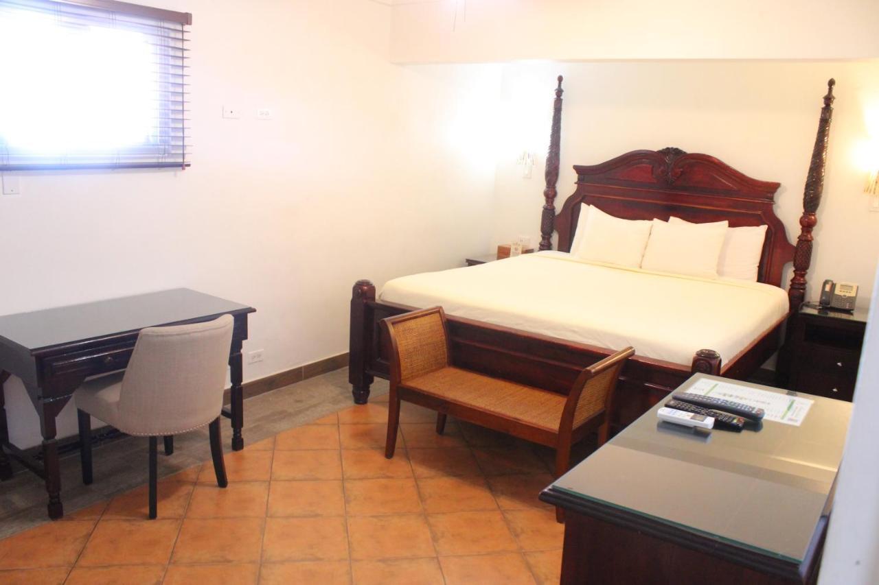 Altamont West Hotel Montego Bay Zewnętrze zdjęcie