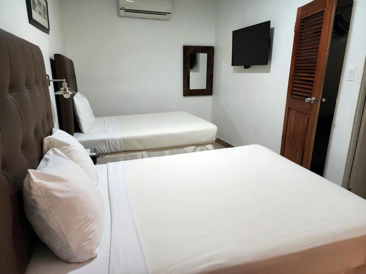 Altamont West Hotel Montego Bay Zewnętrze zdjęcie