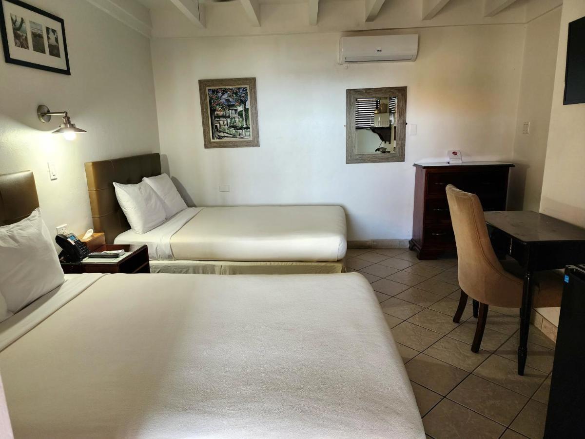 Altamont West Hotel Montego Bay Zewnętrze zdjęcie